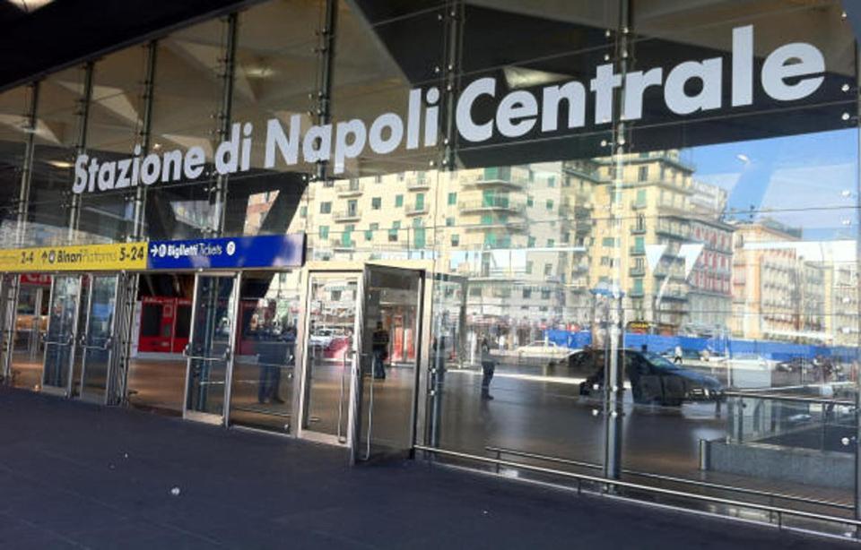 081 Stazione Centrale Home Naples Exterior photo